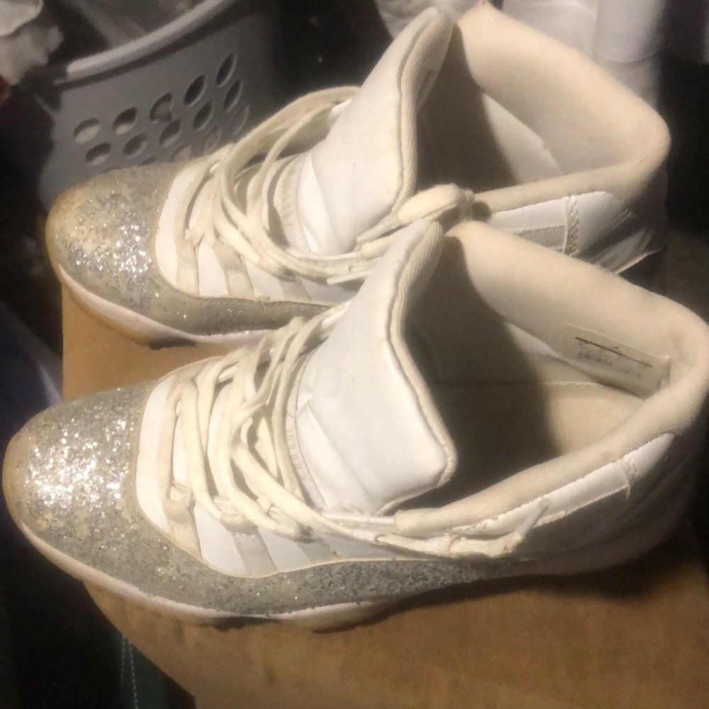 Womens retro 11